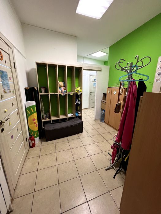 Оренда приміщення 106 кв.м. ближній Центр , початок Зеленої , 1 поверх