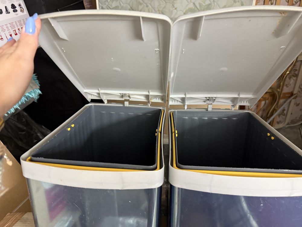 2 Baldes do lixo - Aço inox polido