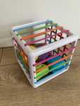 Inny bin fat brain toys kostka elastyczna sorter