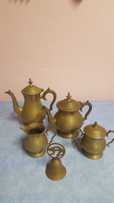 Peças Orientais (6) em latão