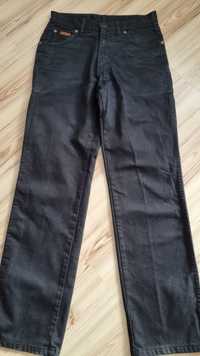 Oryginalne klasyczne spodnie jeans Wrangler 30/32, czarne