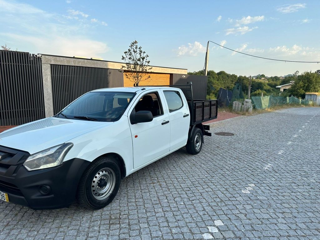 Isuzu D-Max - 1 Dono possível retoma