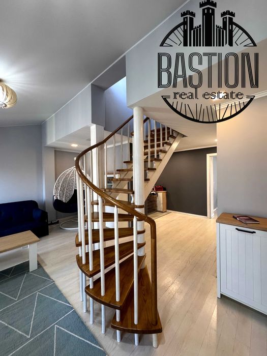 Ексклюзивна двохрівнева 3-кімнатна квартира в Івано-Франківську,БАМ