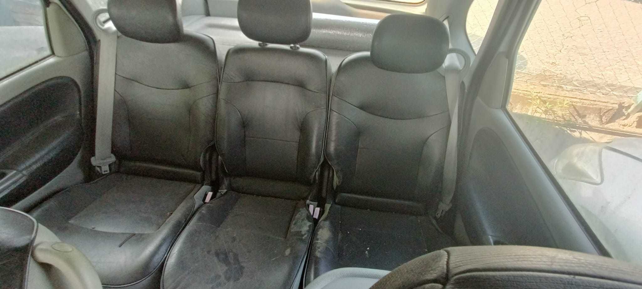 Veiculo Todo o Terreno 4X4 familiar Renault Scenic RX4 2.0i 140 cv