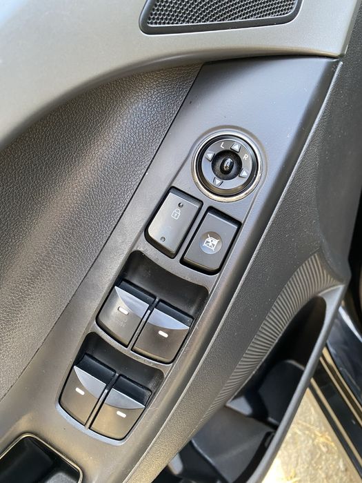 Hyundai Elantra 2012 ГАЗ, официальный автомобиль!