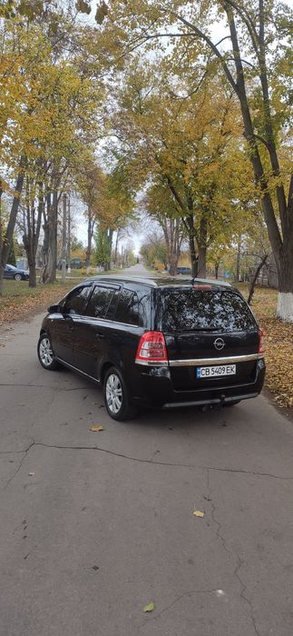 Продам Opel Zafira B