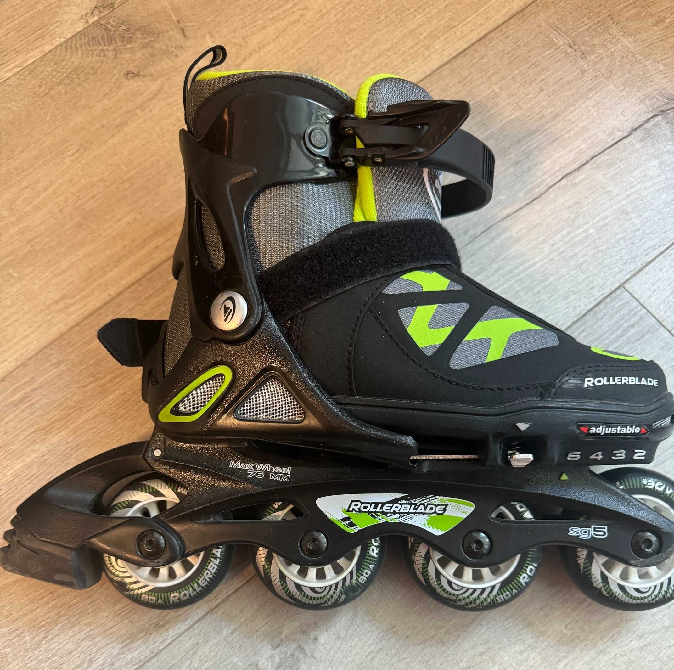 Дитячі ролики Rollerblade Spitfire (розсувні) + захист