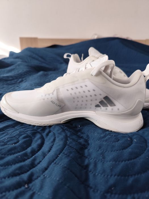 Adidas Avacourt Nowe buty do tenisa 39 1/3