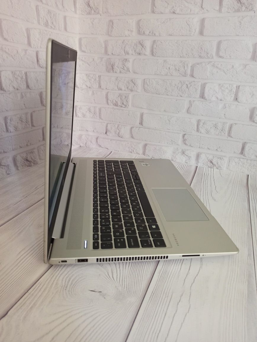 Ноутбук HP ProBook 450 G7 I5-10210U 8Gb 256Gb