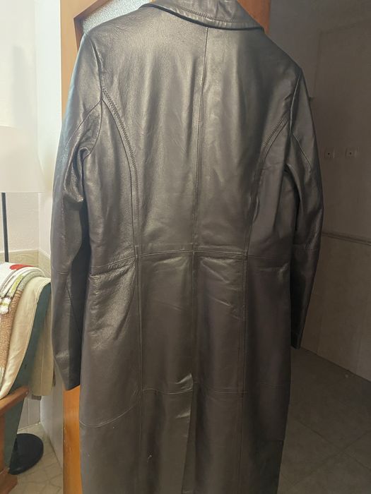 Gabardine de senhora em pele