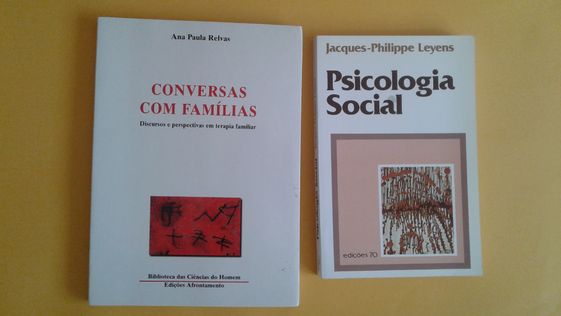 Diversos livros na área da PSICOLOGIA