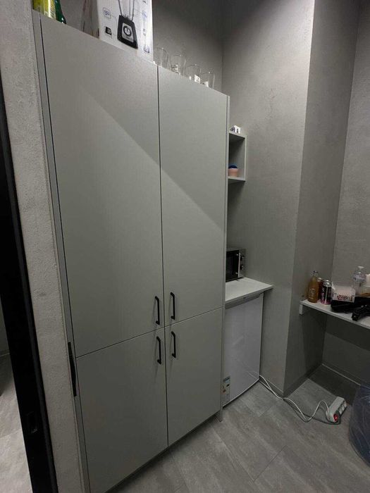 Шафа 
З ДСП 
Індивідуальне виготовлення