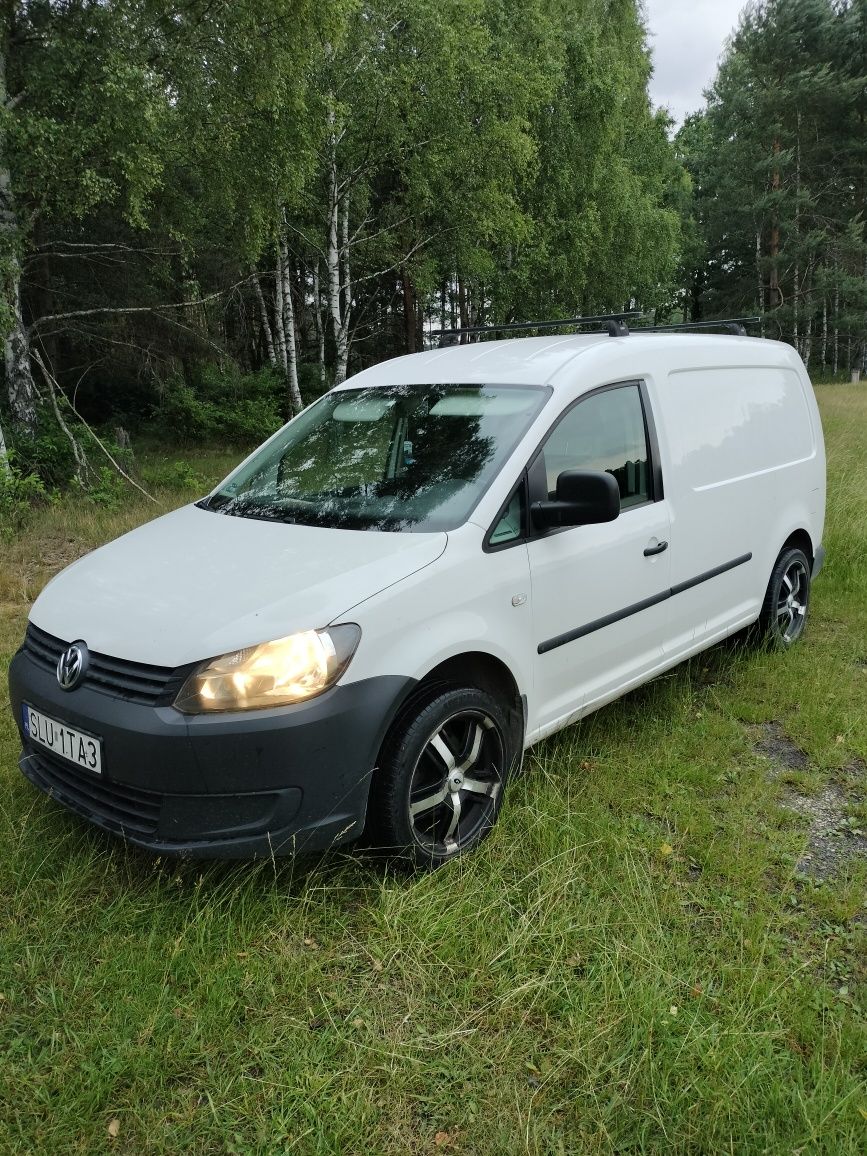 VW Caddy Maxi 2012 r.