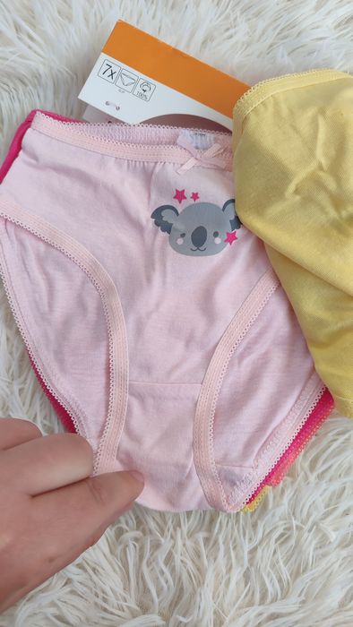 Nowe majteczki 110/116 dziewczęce 7pack