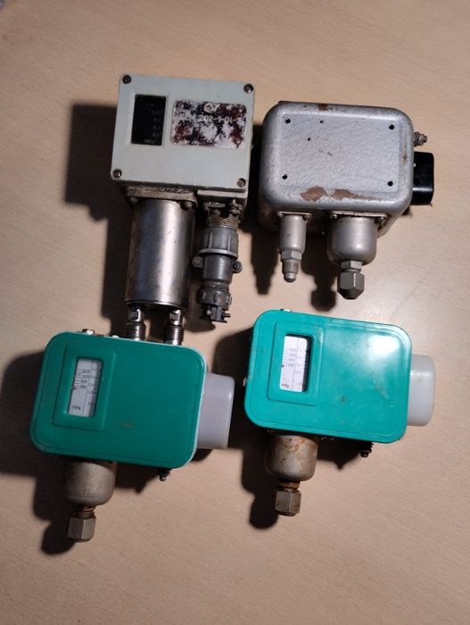 Датчик-реле давления Д210-1-