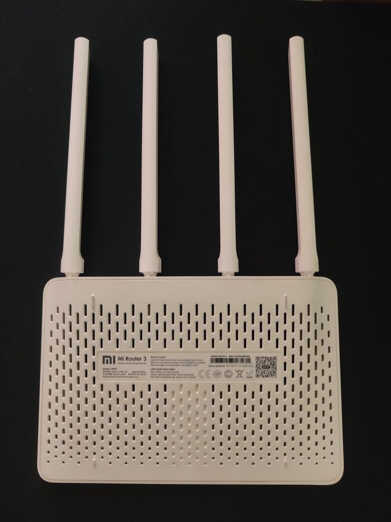 Продам роутер Xiaomi Mi Router 3