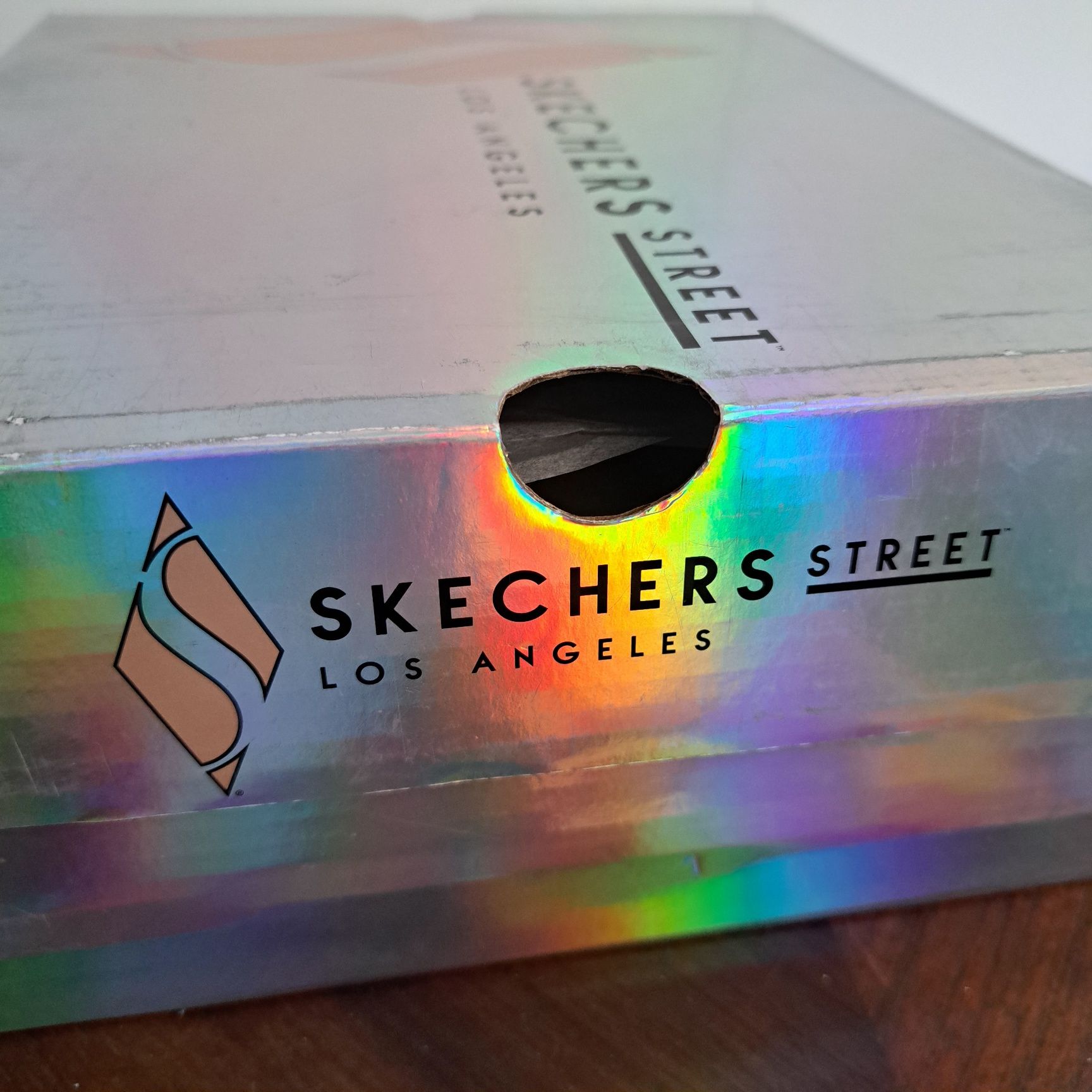 Sapatilhas botins dourado Skechers