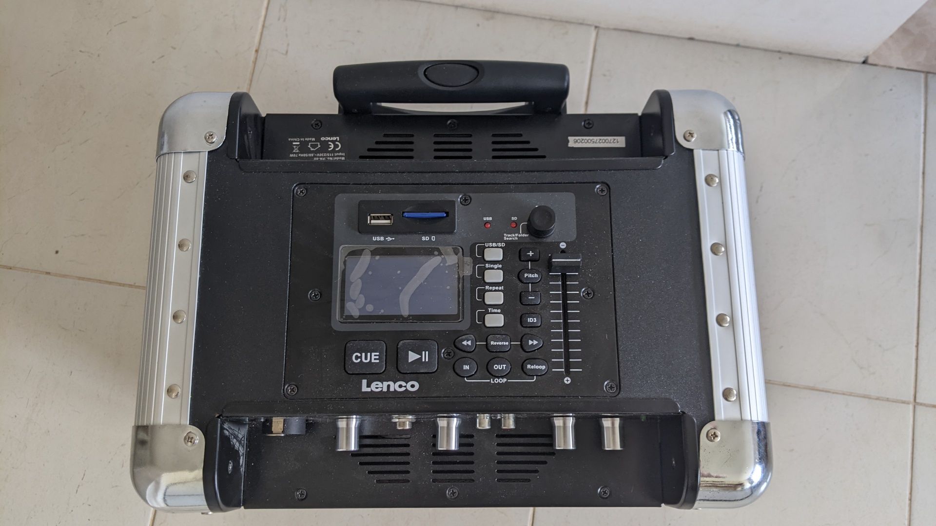 Lenco pa-80 portable Soundsystem with USB and SD card slot