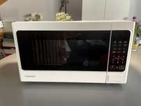 Kuchenka mikrofalowa Toshiba MM-EM20P(WH), moc 800 W