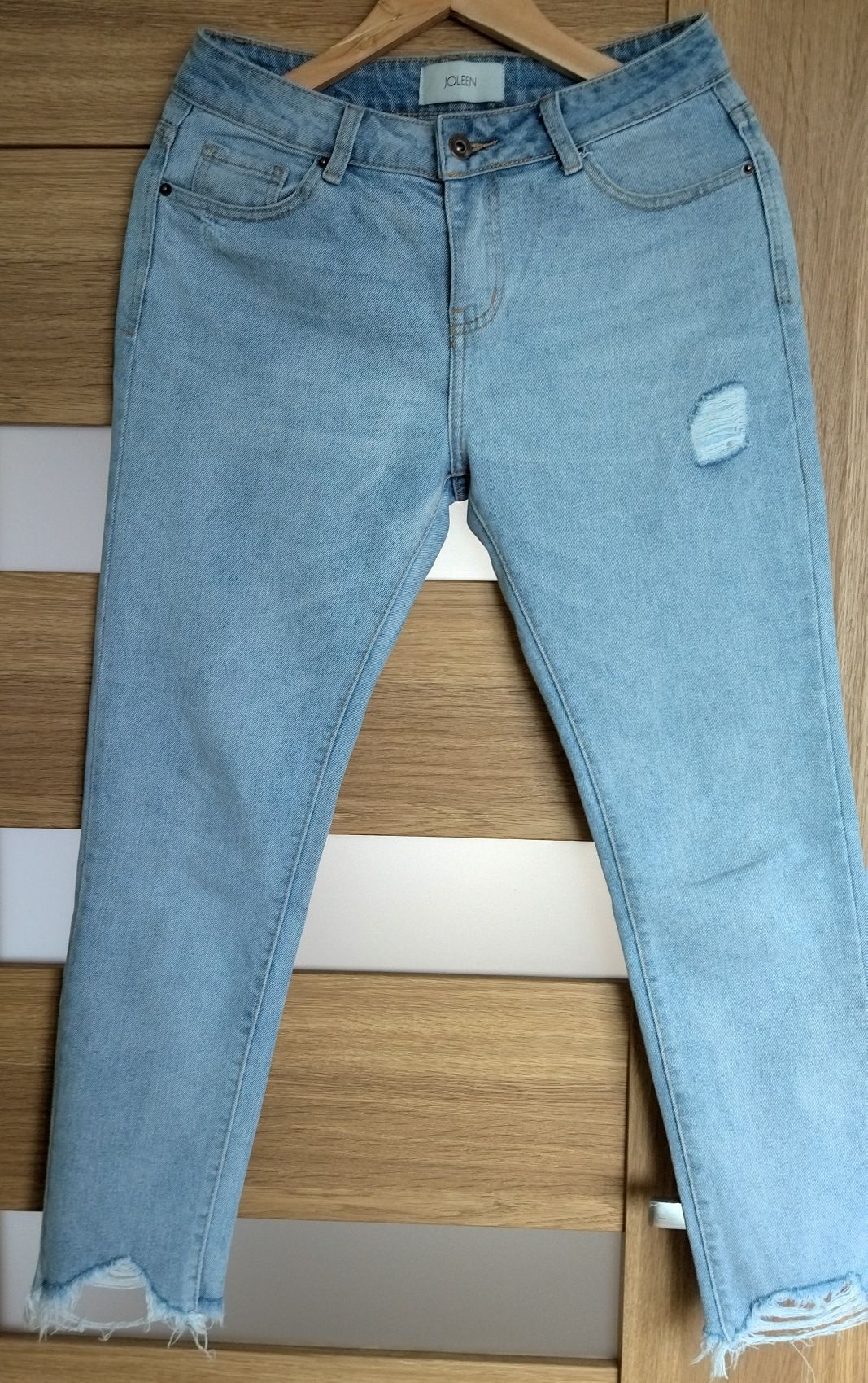 Spodnie jeansowe r  38