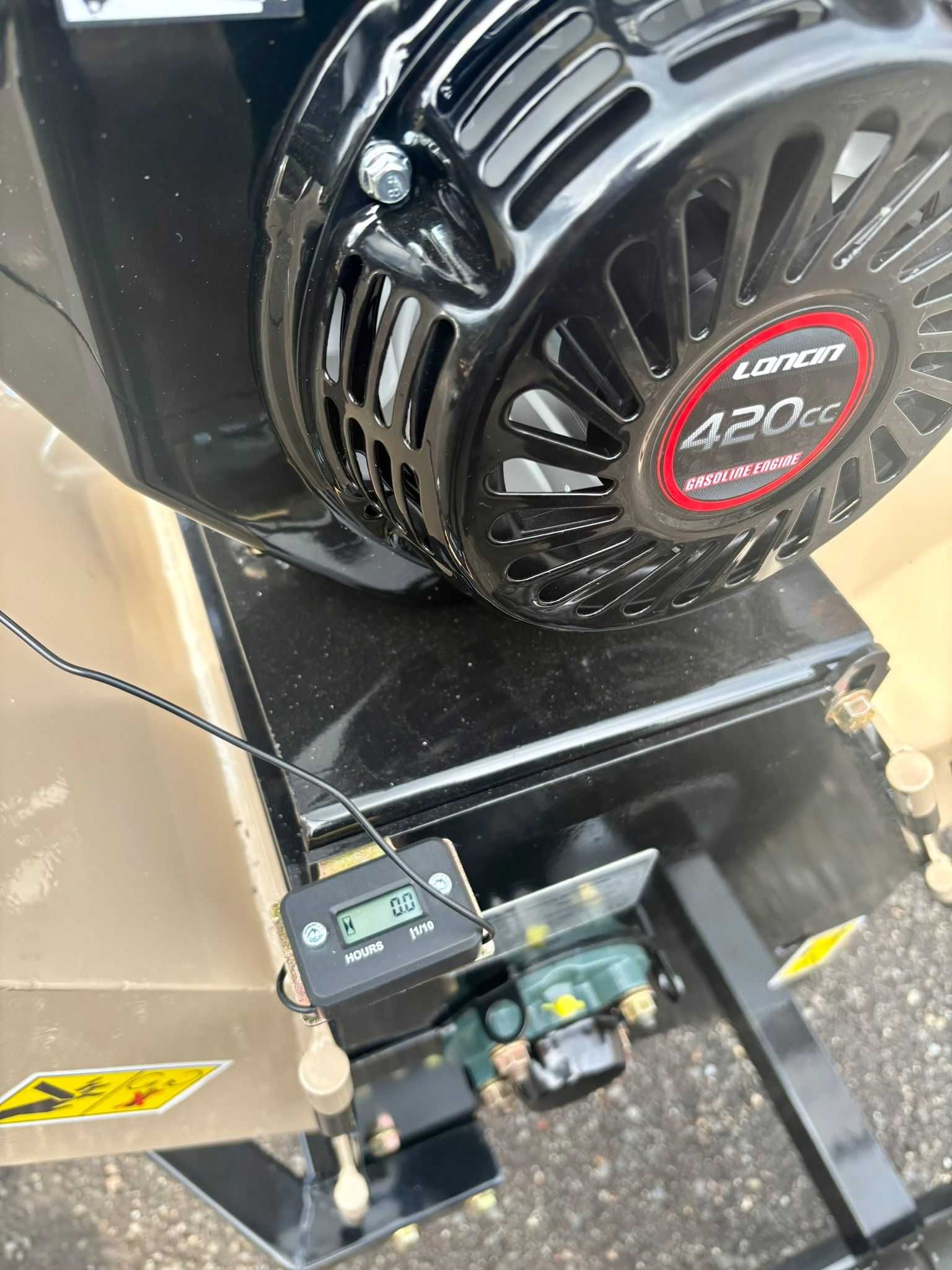 Rozdrabniacz rębak spalinowy MEYER R15SL