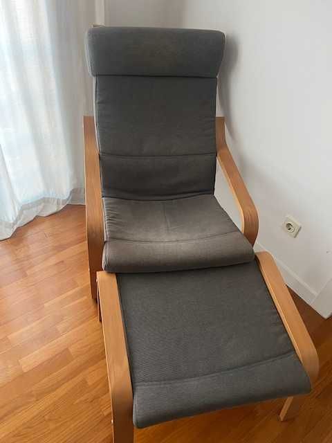 cadeira sem repouso de pés