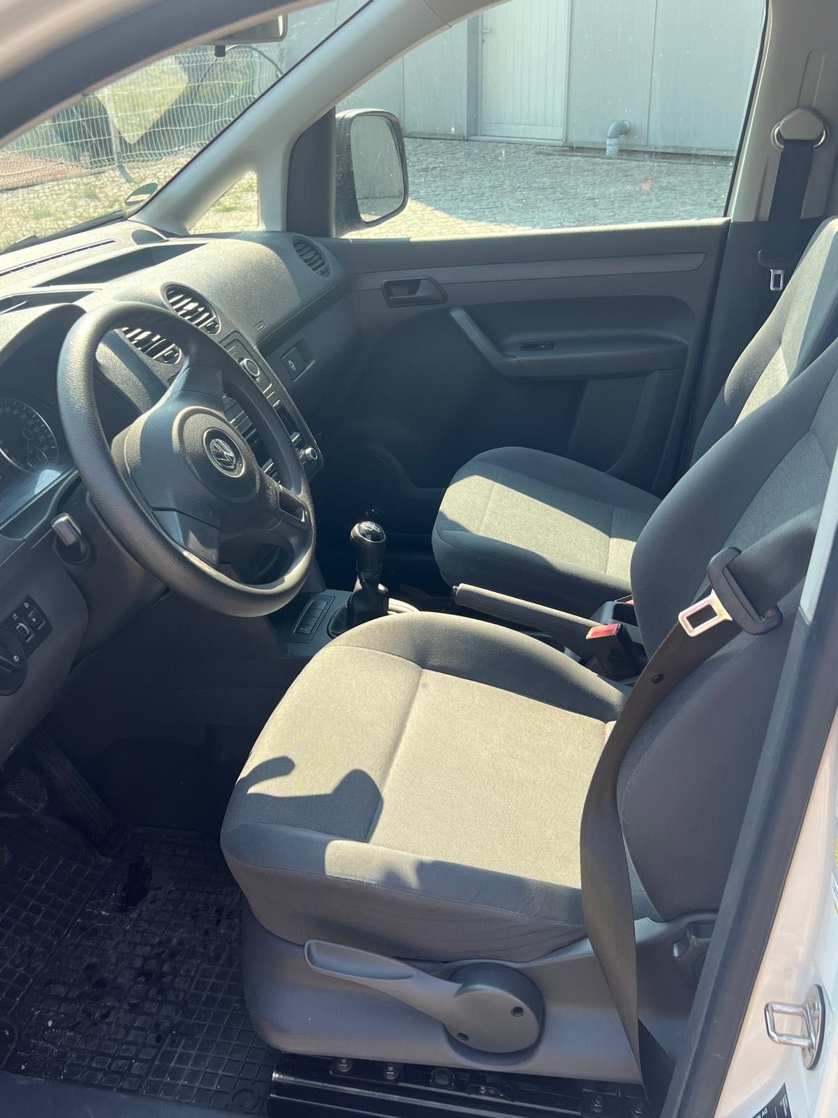 VW Caddy 1.6 tdi longa