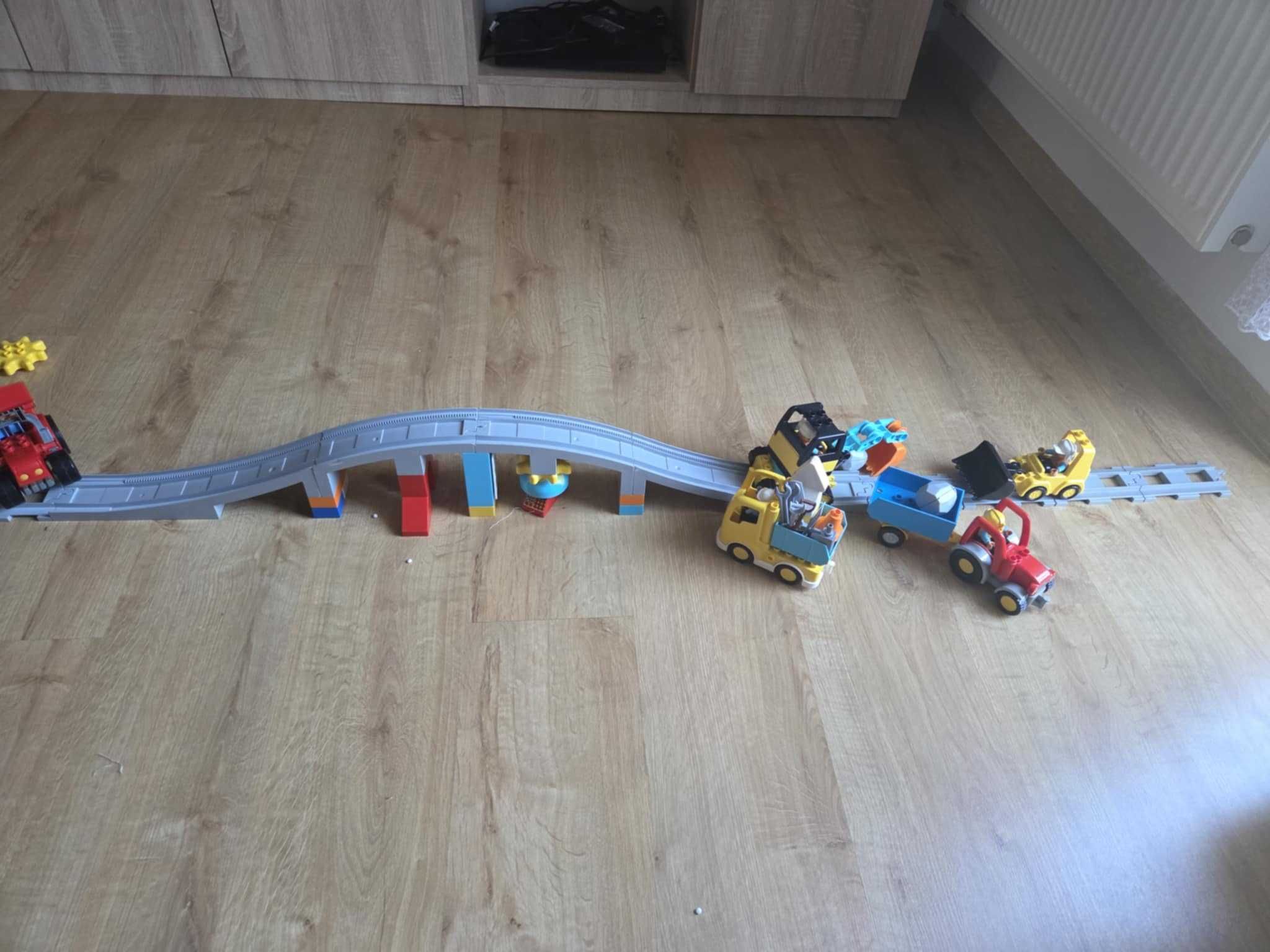 duży zestaw oryginalnych klocków Lego Duplo