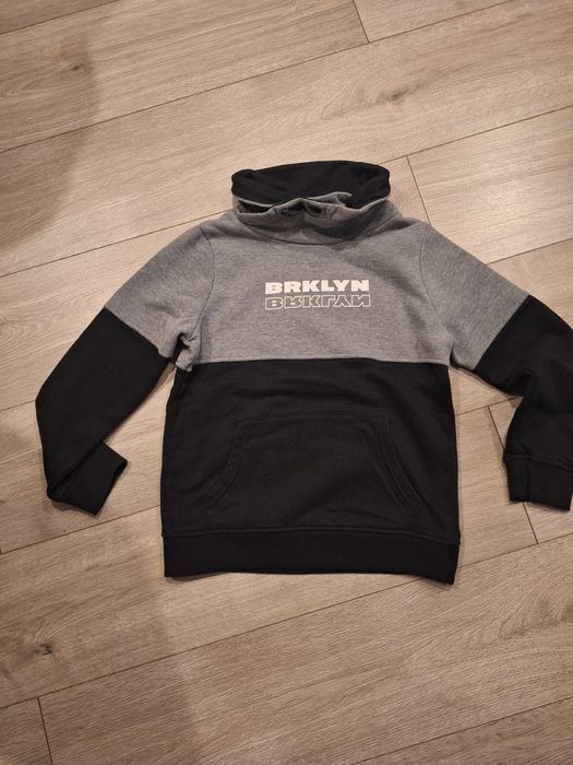 Bluzy  chłopięce rozmiar 34