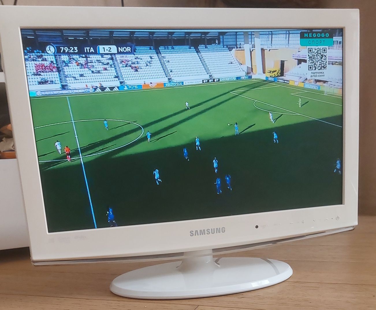 Телевизор Samsung 19"