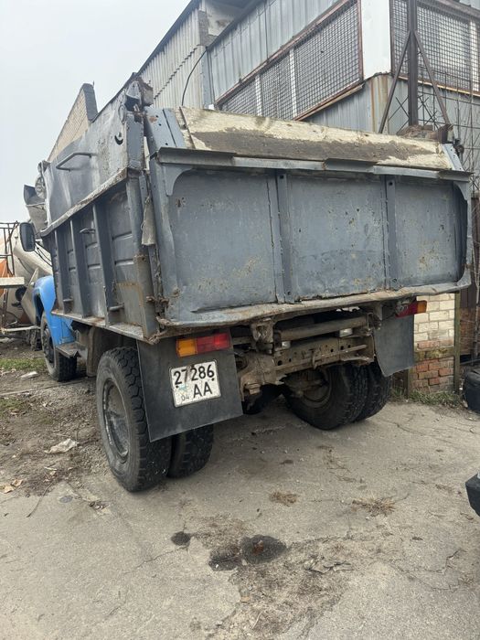 Продам зил 130 самосвал