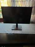 Монітор Lenovo ThinkVision
