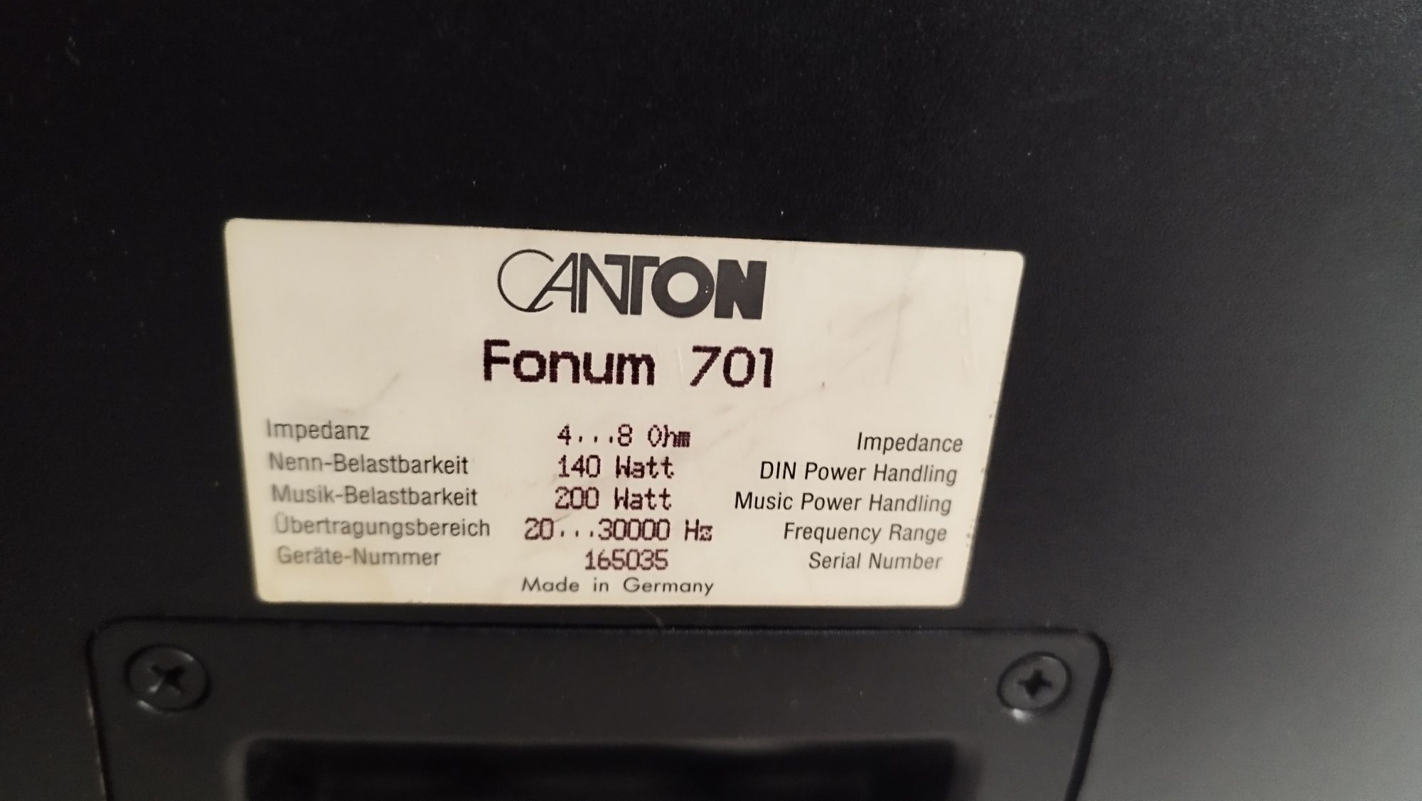 Kolumny Podłogowe CANTON Fonum 701