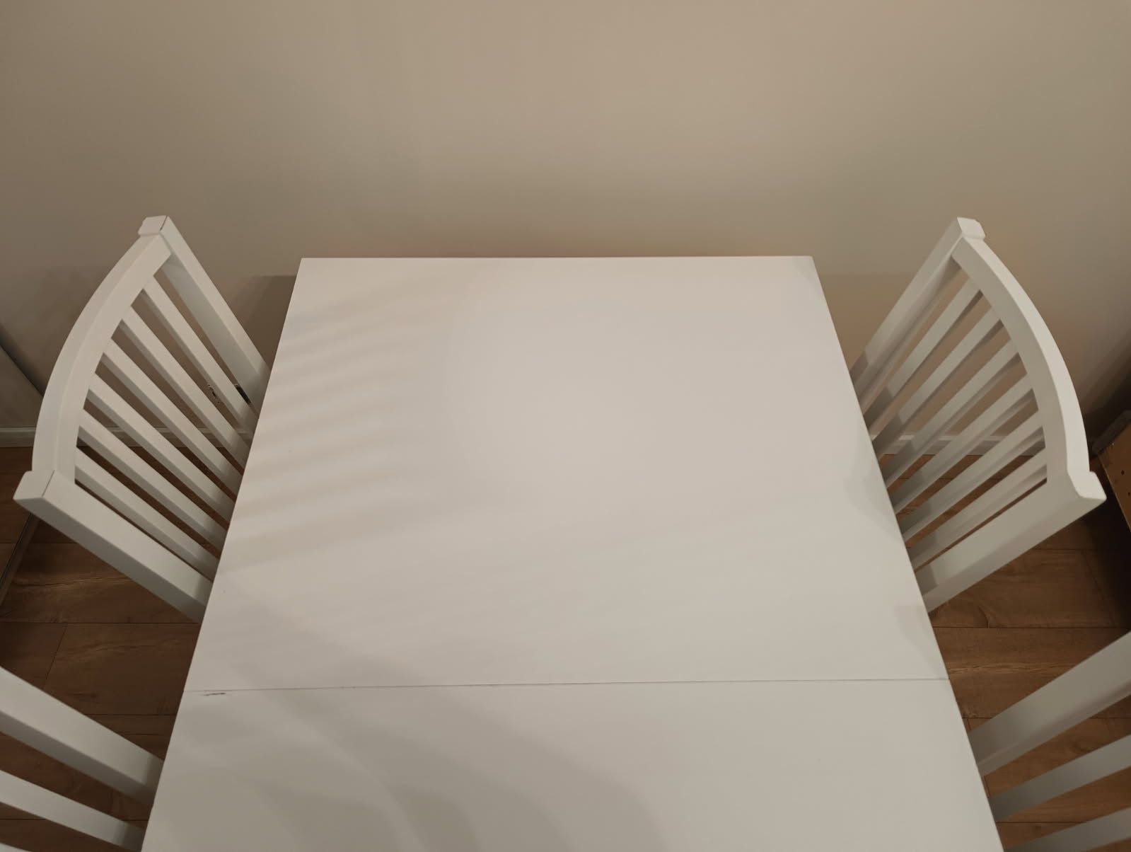 Stół BJURSTA 140x84 cm rozkładany.