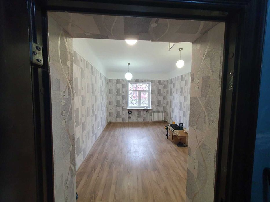 Продаю  комнату общежития 18 кв.м. с водой, канализацией с ремонтом