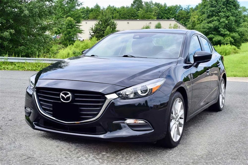 Mazda  Mazda3      2017