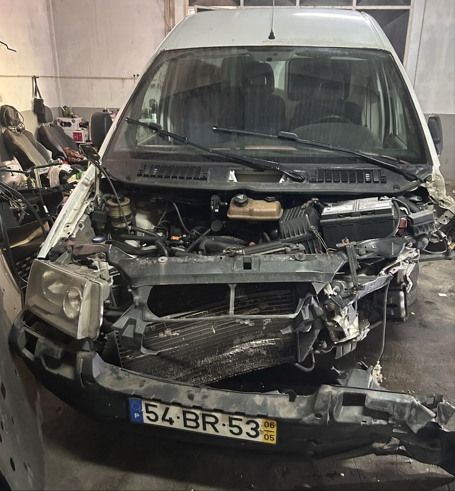 Fiat scudo batida
