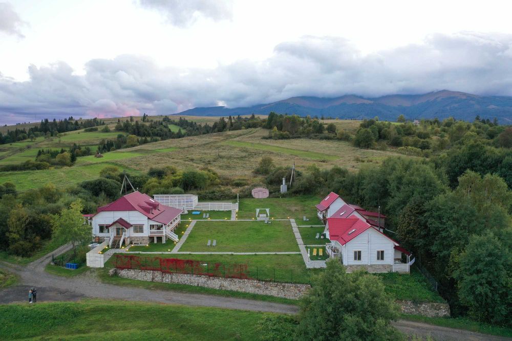 Продається діючий комплекс для відпочинку “Кантрі-клуб “Тиша”