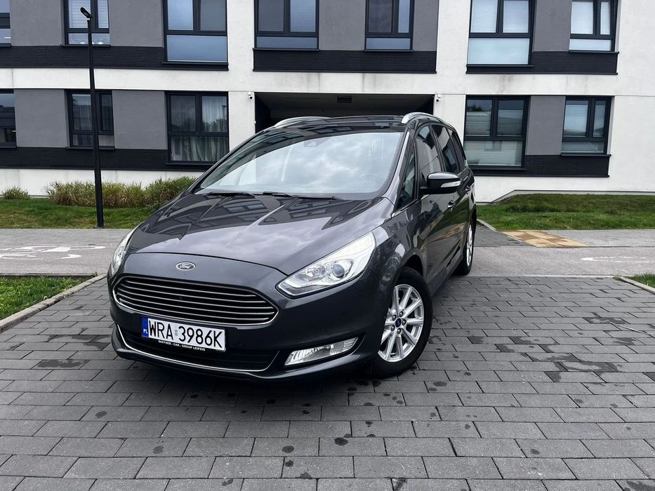 Ford Galaxy kamery przód i tył, panorama dach, hak, bogata wersja