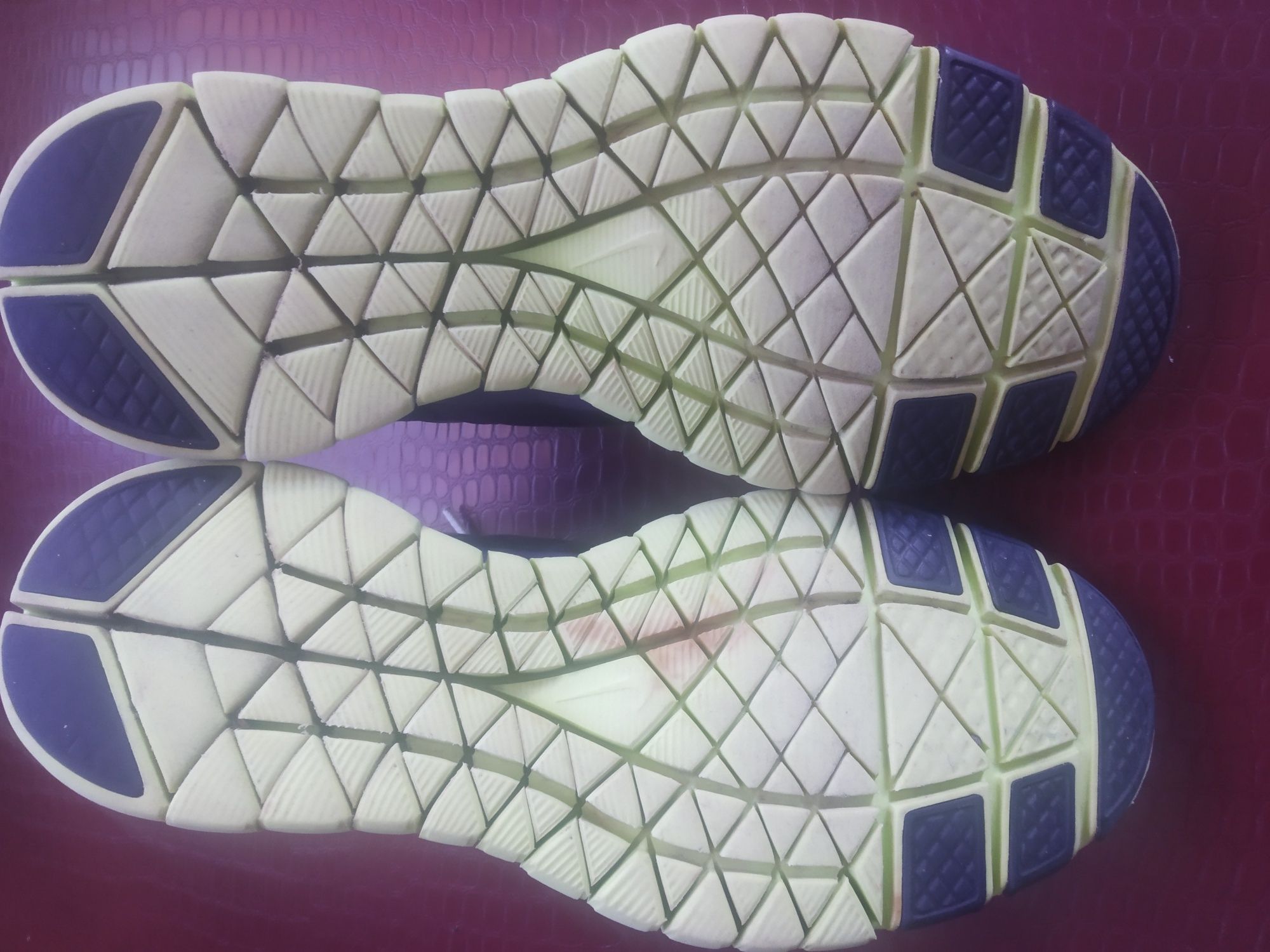 Кросовки женские NIKE FREE HYPERTR