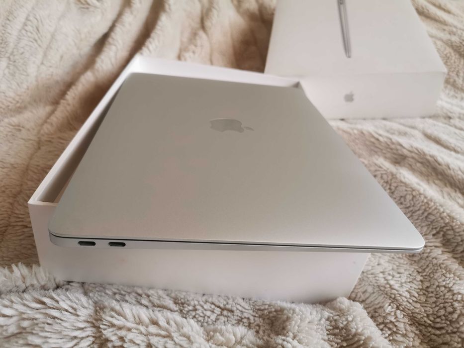 laptop MacBook Air m1 jak nowy