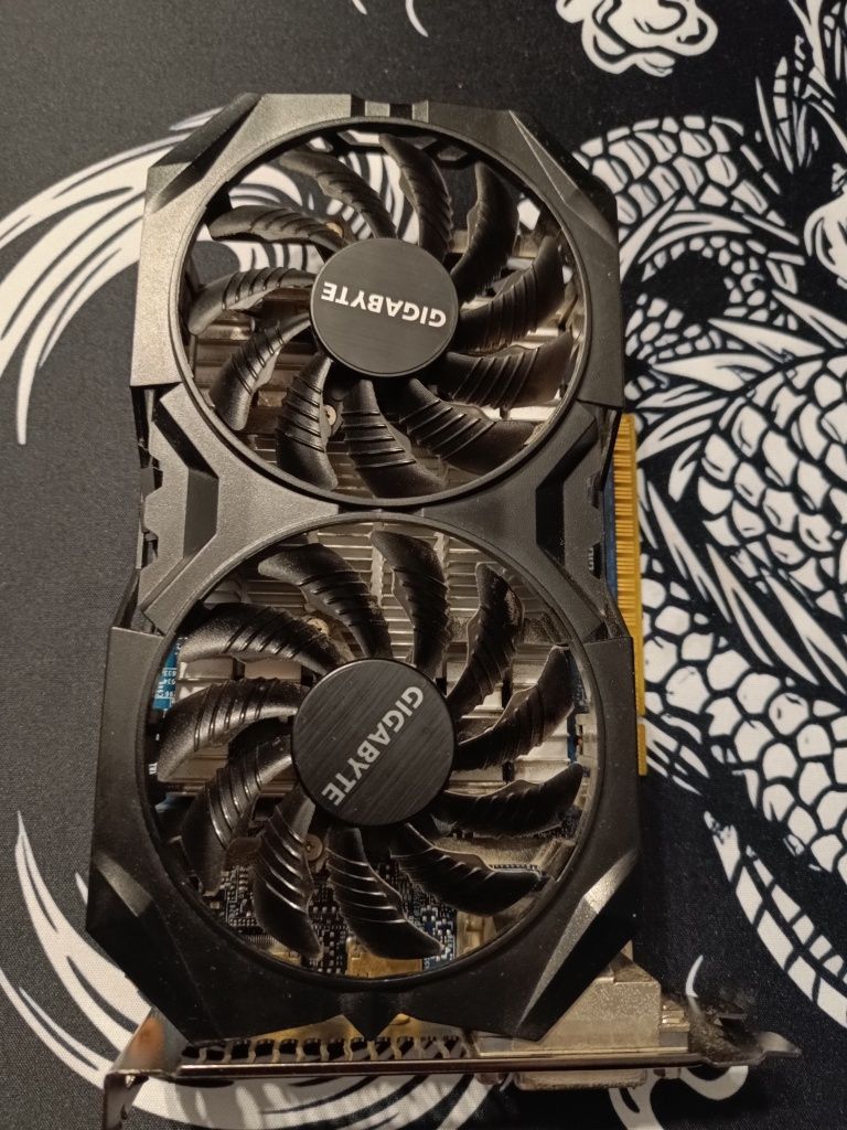 Karta graficzna GTX 750Ti WindForce