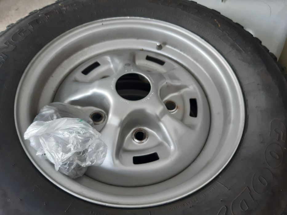 Jantes e pneus land rover discovery