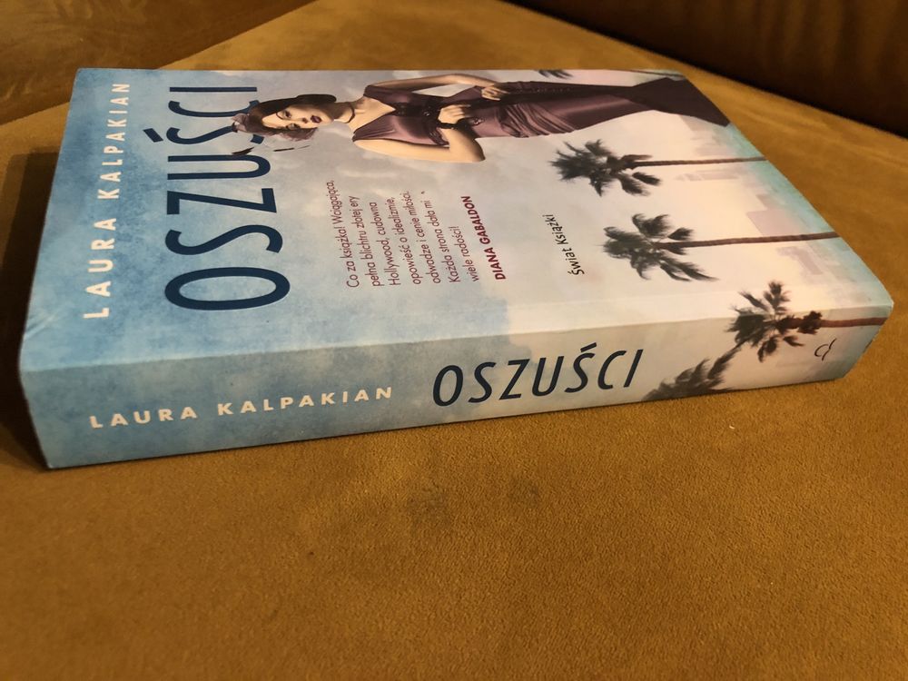 Laura Kalpakian. Oszuści