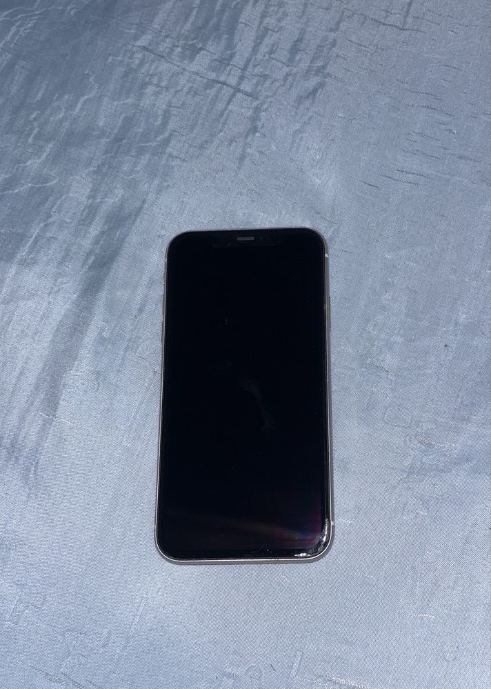 Iphone 11 em bom estado