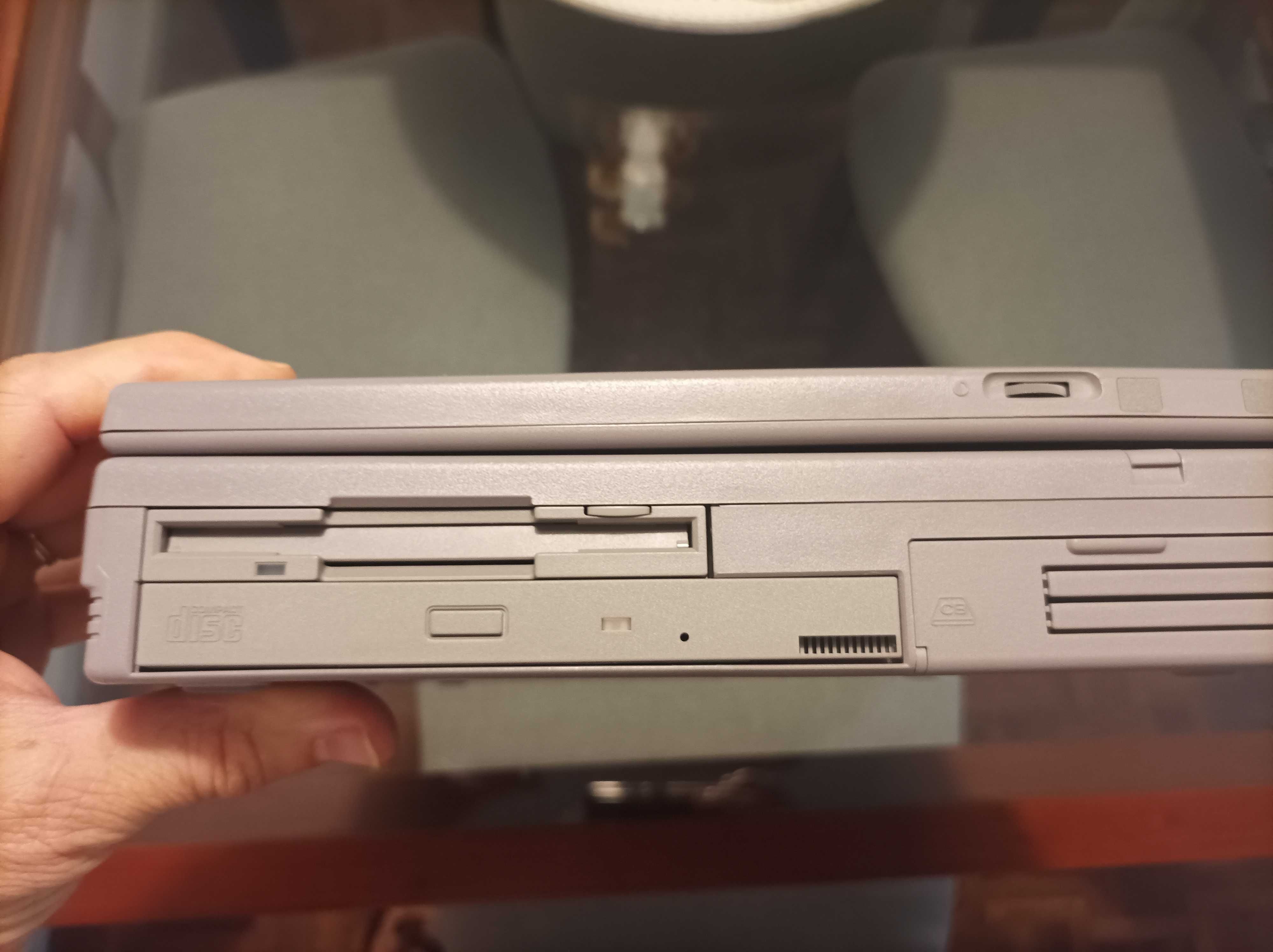 CLASSICO! Portátil Toshiba Satellite 310 CDS