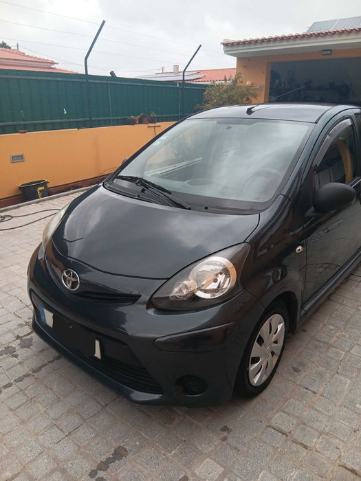 Toyota Aygo ano 2012