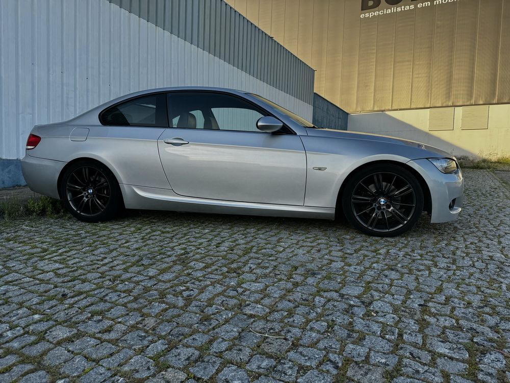 Bmw e92 320d pack M