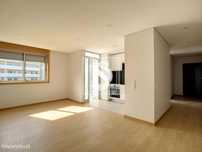 Apartamento T3 de 2 frentes em Ermesinde