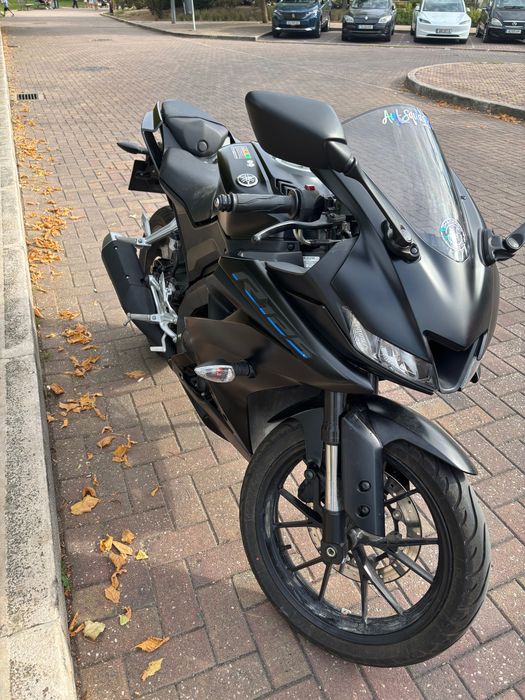 Yamaha R125 YZF ano 2023